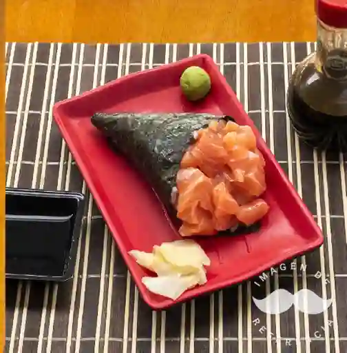 Temaki de Salmón