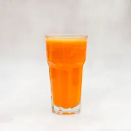 Jugo De Naranja Y Zanahoria