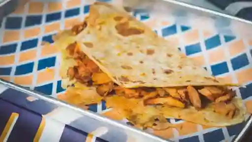 Quesadilla Chicharrón