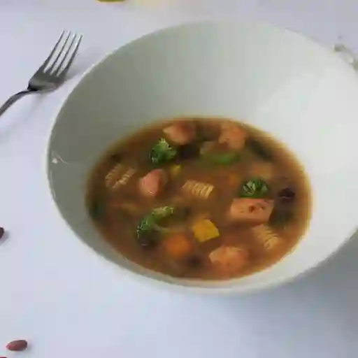 Sopa De Minestrone Y Pollo