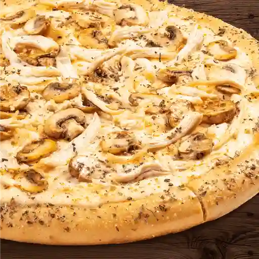 Pizza Mediana Pollo & Champiñones