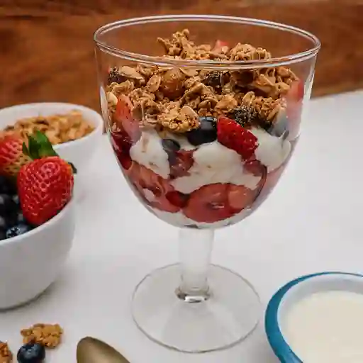 Granola Con Yogurt