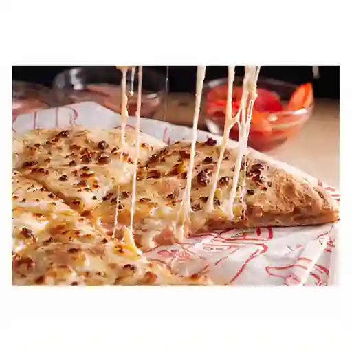 Pizza Estofada Pepperoni Y Queso Mediana