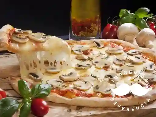 Pizza Pollo Champignones
