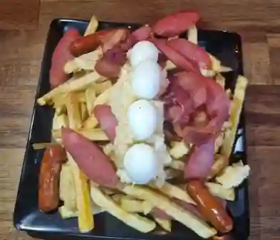 Salchipapa Especial S-e