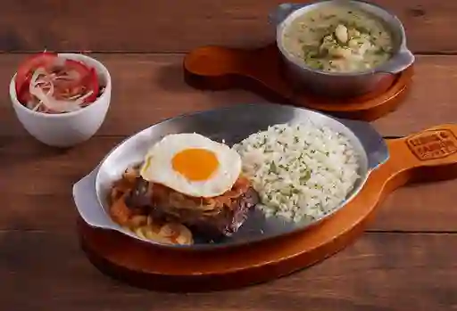 Cotidiano Bistec Colombiano