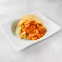 Crepe de Camarones en Salsa de la Casa