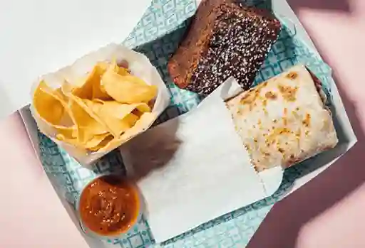 Super Burrito Box Ropa Vieja Y Maduritos