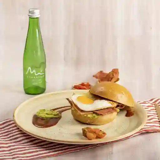 Promo Sandwich Huevo + Agua Gas
