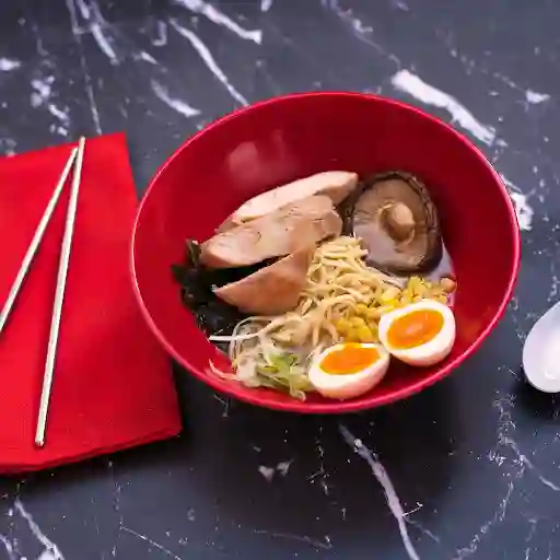 Ramen de Pollo Ahumado