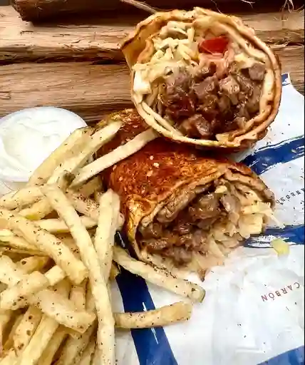 Shawarma De Cordero Con Papas