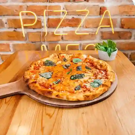 Pizza Mediana Cheese