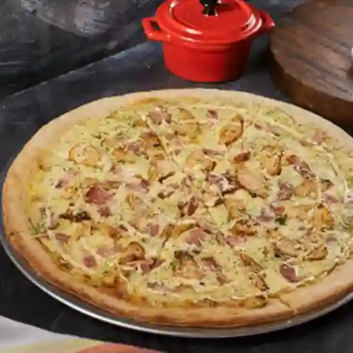 Pizza Pollo Carbonara Small