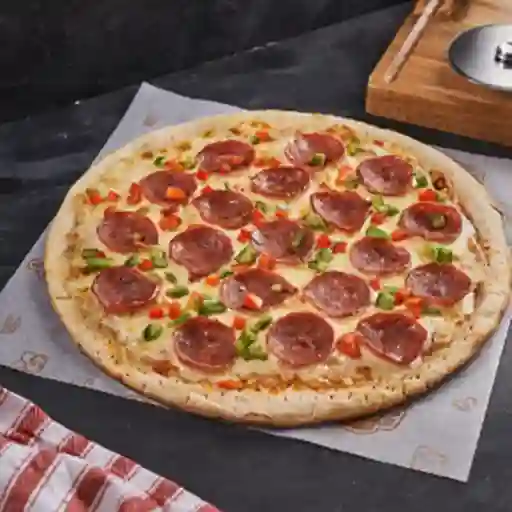 Pizza Salami Y Pimentón Large