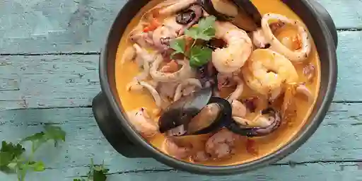 Cazuela De Mariscos