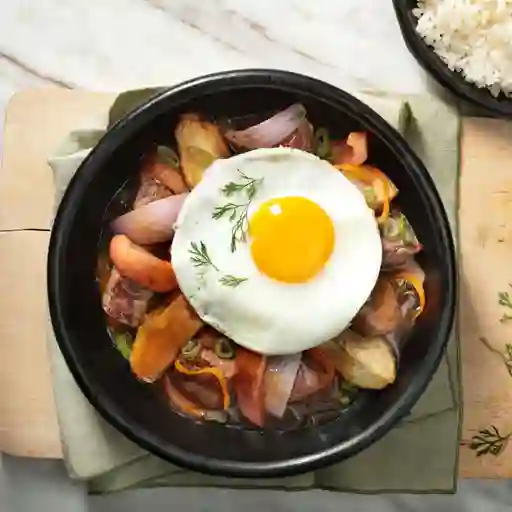 Lomo Saltado