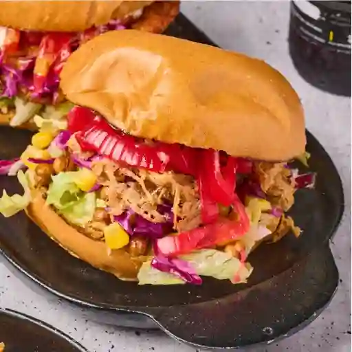 Combo Sandwich Pulled Pork.