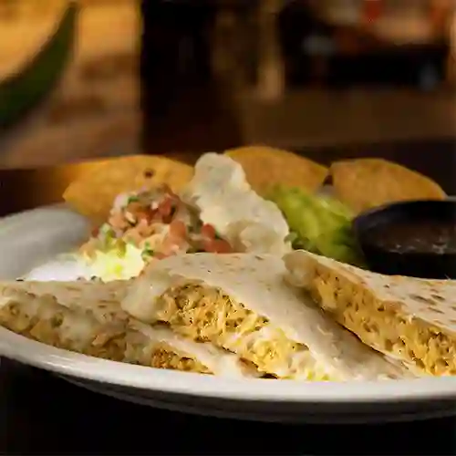 Quesadilla Pollo.