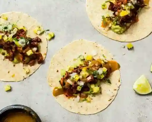 Taco De Cerdo Al Pastor