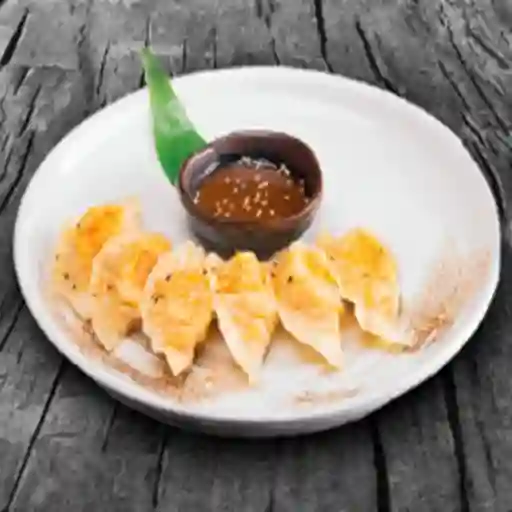 Gyozas Con Pollo