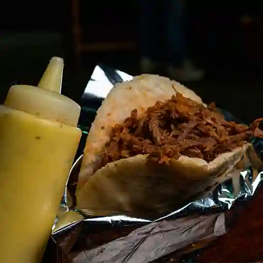 Arepa Carne Y Costilla