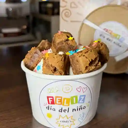 Brownie + Helado Con Sprinkles