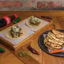 Tacos De Carnitas X 2 Y Quesadillas