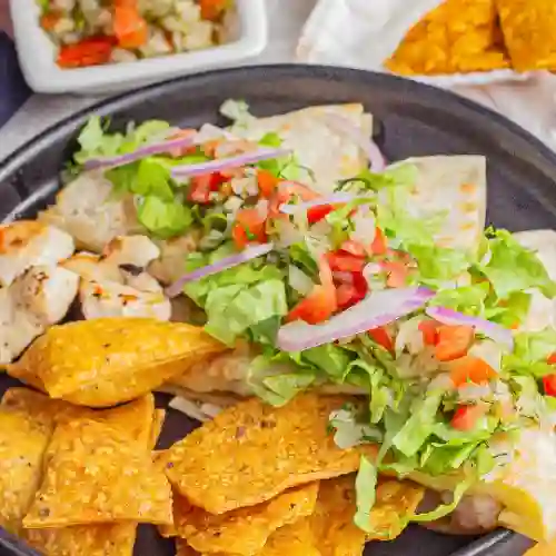 Quesadilla De Pollo
