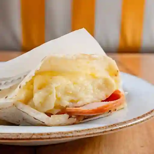 Arepa Jamon Y Queso