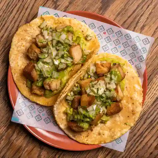 Taco De Carnitas De Chancho