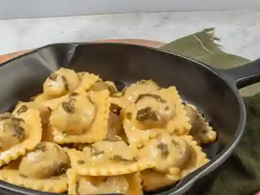Ravioli De Carne