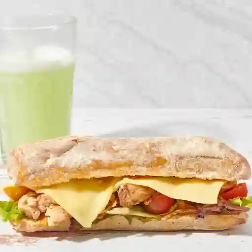 Sanduche Pollo M.o + Limonada