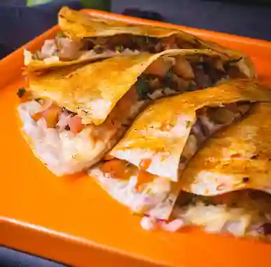 Quesadilla Tres Patrones De Pork Belly