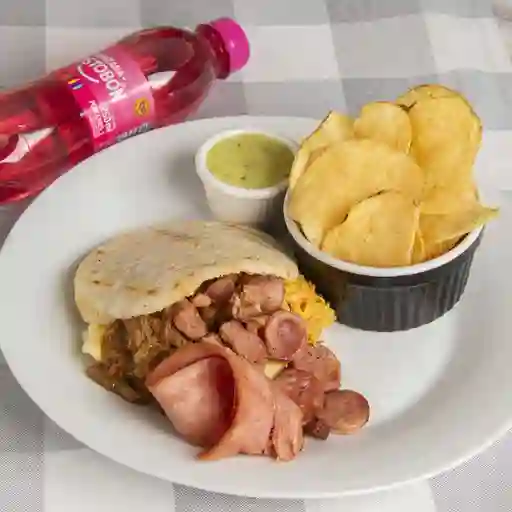 Combo Arepa Todo Terreno Papa + Bebida