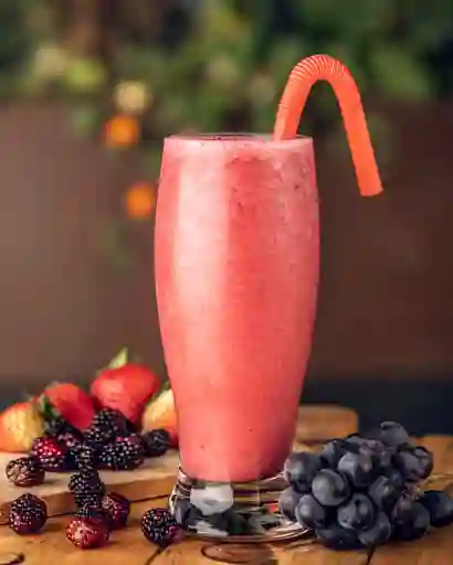 Jugo De Frutos Rojos Agua