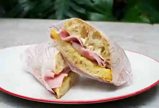 Honey Truffle Ham Sándwich