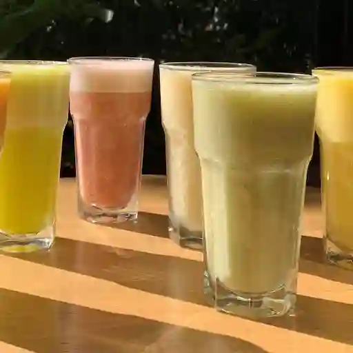 Jugo Natural Fresa Banano