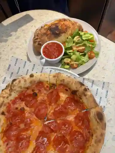 Combo Pizza Pepperoni+calzone 