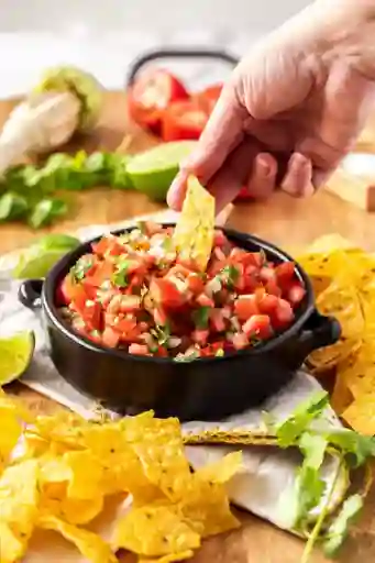 Nachos Con Pico E Gallo