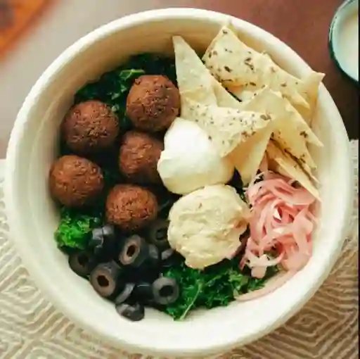 Arma Tu Bowl Grande+falafel.