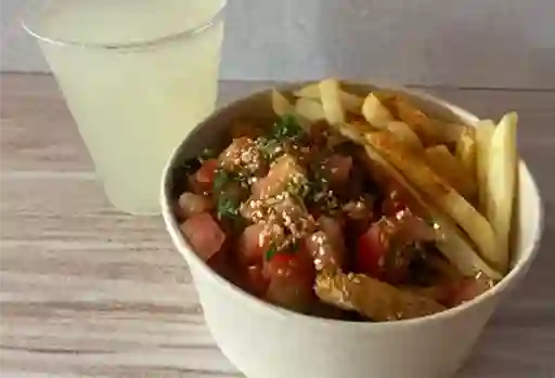 Saltado De Pollo