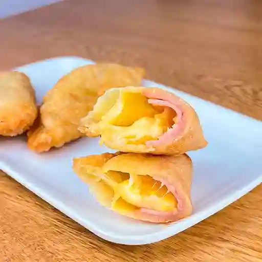 Empanada De Trigo Hawaiana