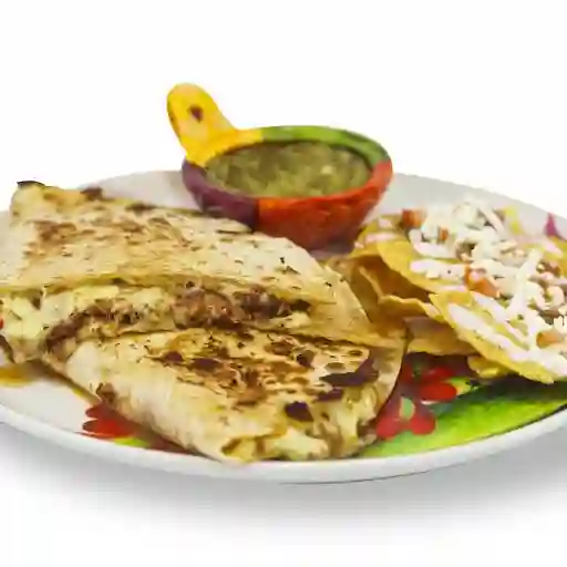 Quesadilla Mediana