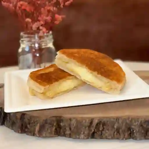 Sandwich Mini De Queso