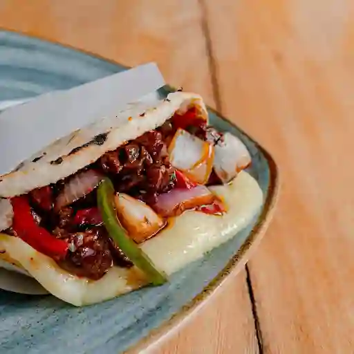 Arepa De Lomo Teriyaki