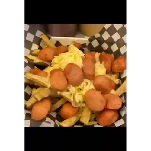 Salchipapa