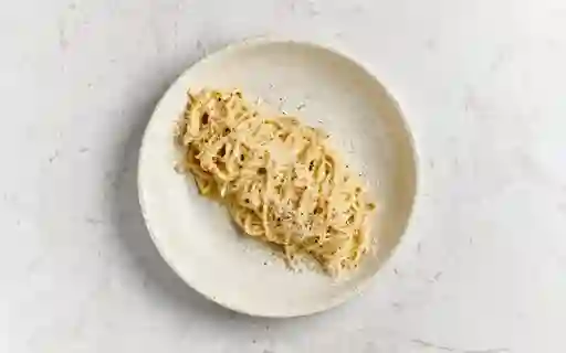 Spaguetti Cacio Y Pepe