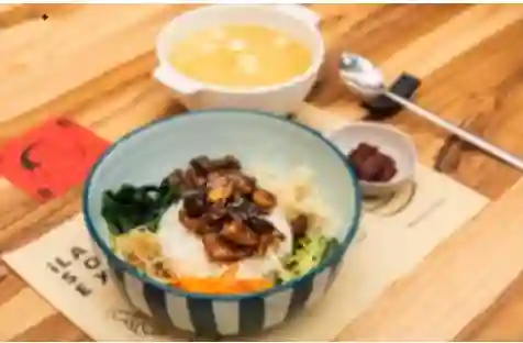 Arroz Bibimbab Vegano Con Caldo