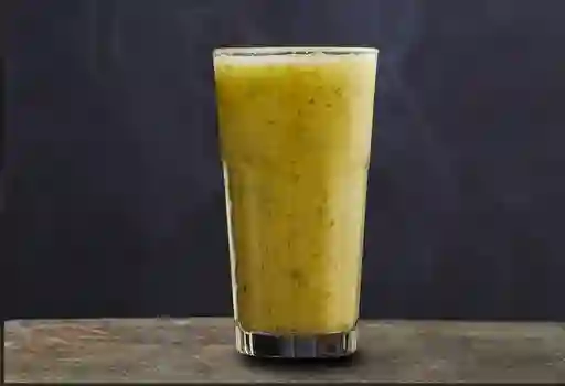 Jugo De Piña Y Hierbabuena