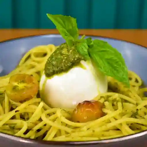Pasta Espaguettis Al Pesto De La Casa